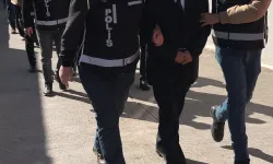 Kayseri'de firari FETÖ hükümlüsü 2 eski polis yakalandı