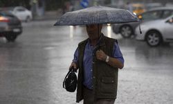 Meteoroloji 4 ili uyardı: Kuvvetli rüzgar ve fırtına bekleniyor