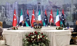 Cumhurbaşkanı Erdoğan, Meloni ve Dibeybe ile bir araya geldi