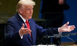 Trump’tan İran’daki göstericilere çağrı: “Protestoya devam edin"