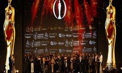 Altın Portakal'a 7 ödülle 'Tavşan İmparatorluğu' damga vurdu