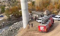 Diyarbakır'da köprü inşaatında çökme; 4 işçi yaşamını yitirdi