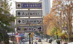 Ankara'nın ünlü olan Kızılay tabelası 4'üncü kez yenilendi