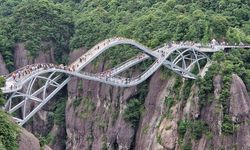 Çin’in Ruyi Zirvesi'nde eşsiz doğal manzaralar...