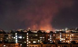 Suriye'nin başkenti Şam'da patlama sesleri duyuldu