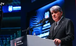 Beşiktaş Başkanı Adalı’dan Sergen Yalçın açıklaması: Yollar ayrılacak mı?