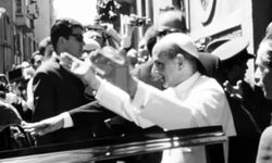 Türkiye'ye ilk Papa ziyaretinin görüntüleri paylaşıldı