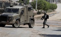 İsrail ordusu Suriye'nin Kuneytra kentine baskın düzenledi