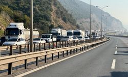 Anadolu Otoyolu’nda zincirleme kaza: Ankara istikameti trafiğe kapandı