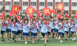 Xi’den çocukların ve gençlerin ahlaki standartlarını yükseltme vurgusu