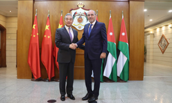 Wang Yi, Ürdünlü mevkidaşı Safadi ile görüştü