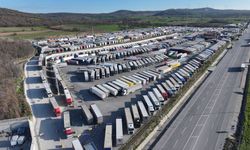 Yunan çiftçilerin eylemi; Türk tırları sınırda kaldı, uzun kuyruklar oluştu