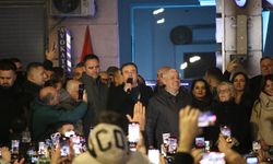 Kosova’da erken seçim: Albin Kurti zaferini ilan etti