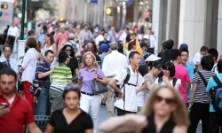 ABD'de gençler ülkenin gidişatından memnun değil!