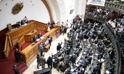 Venezuela, ABD’nin petrol ablukasına karşı yasa çıkardı