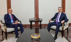 Hakan Fidan Tom Barrack ile bir araya geldi