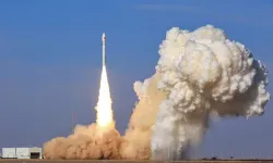 Çin‑BAE uzay işbirliğinde dönüm noktası: Arab Satellite 813 uzaya gönderildi