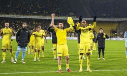 Fenerbahçe, Konyaspor'u 4 golle geçti