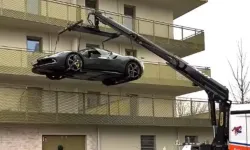 Son model aracını balkona park etti: Yetkililer harekete geçti