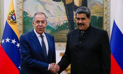 Lavrov’dan Caracas’a tam destek: "Rusya, Venezuela’nın yanında"