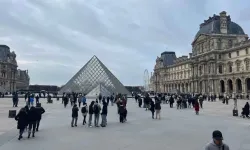 Louvre Müzesi kapanma tehlikesiyle karşı karşıya!