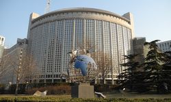 Wang Yi, Kamboçya ve Taylandlı mevkidaşlarıyla bir araya geliyor