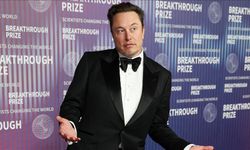 Elon Musk, servetiyle bir kez daha rekor kırdı