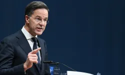 Rutte: 'Dedelerimizin yaşadığı büyüklükte savaşa hazır olun'