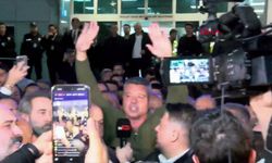 Sadettin Saran'a havalimanında yoğun ilgi!