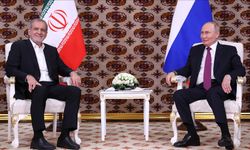 Putin ile Pezeşkiyan telefonda görüştü!