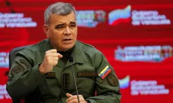 Venezuela Savunma Bakanı: ABD, Karayipler'de savaş çıkartmak istiyor