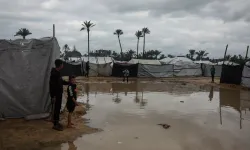 İsrail’den Gazze’ye yardım engeli: 37 STK’nın çalışması yasaklandı!