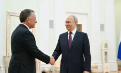 Kremlin'de dikkat çeken temas: Ukrayna diyaloğu sürecek