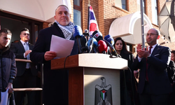 Filistin Londra Büyükelçiliği resmen açıldı