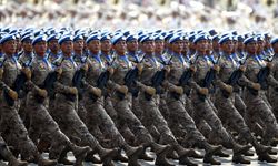 Xi Jinping, “Askeri Teori Çalışma Yönetmenliği”ne ilişkin kararname imzaladı