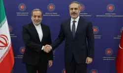 Bakan Fidan, İran Dışişleri Bakanı Arakçi ile görüştü