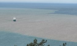 O ilde artık suyun rengi mavi değil!