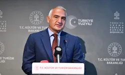 Bakan Ersoy, Türkiye'nin turizm gelirini paylaştı: Rekor kırıldı!