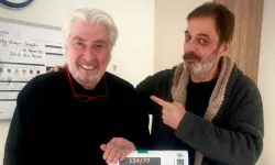 Erdal Özyağcılar’dan Ufuk Özkan’a hastane ziyareti: “Bir verici bekliyoruz”