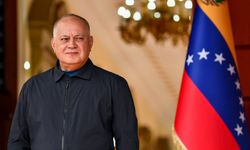 Cabello: Ülkemiz barış içinde çünkü Bolivarcı Devrim var