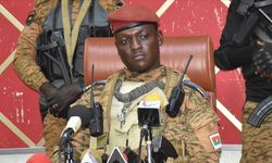Burkina Faso'da tüm siyasi partiler feshedildi