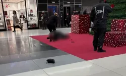 İstanbul’da AVM’de ölüm: İkinci kattan düştü