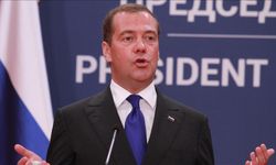 Medvedev: Trump, Grönland’ı ilhak ederek tarihe geçmek istiyor