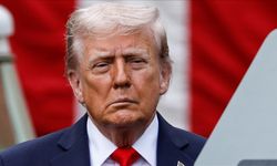 Trump: İran'a büyük bir donanma gidiyor, zaman daralıyor!