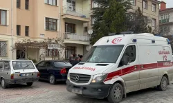 Tüfeğini temizlerken kendini vurdu