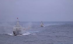 Çin ordusu, Taiwan Boğazı’ndan geçen ABD gemilerini takip etti