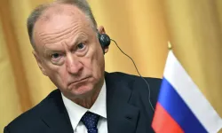 Patruşev’den Batı’ya sert mesaj: Rus ticaret gemileri korunacak