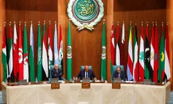 Suui Arabistan ve Arap Birliği'nden İsrail Büyükelçiliğine kınama!