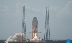 Uzun Yürüyüş-10 roketi düşük irtifa uçuş testi başarıyla tamamlandı