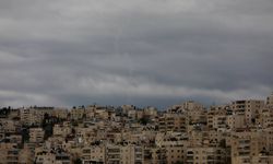 İran, İsrail’e 12’nci dalga füze saldırısına başladı